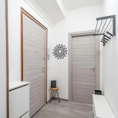 Lejlighed Guesthost - San Giacomo District Modern